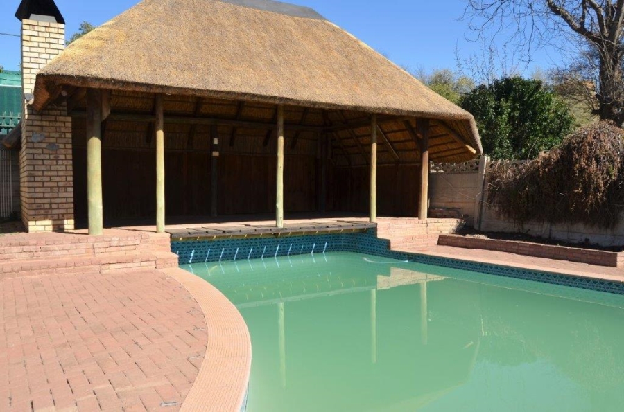 4 Bedroom Property for Sale in Fichardt Park Free State